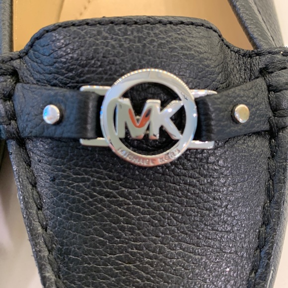 Michael Kors MK Flats Loafers Shoes size 7 New - Picture 6 of 7